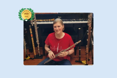 Image of Erika Andres in her music studio