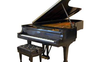 An Awesome Classical Piano 