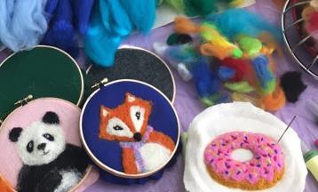 Needle Felting Simple Object in a Hoop