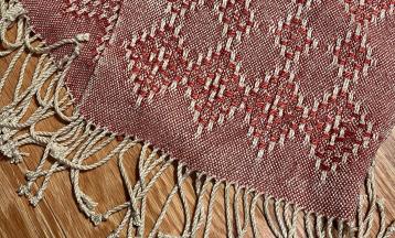 Understanding and Designing Huck Lace