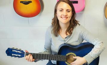 Adult Beginner Guitar: Build Your Skills Through Fun Songs