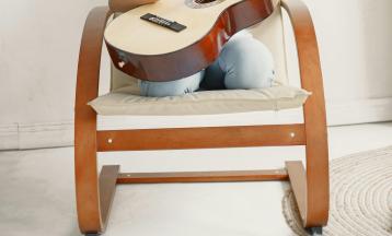 Kids Beginner Guitar: Play Your First Song Fast