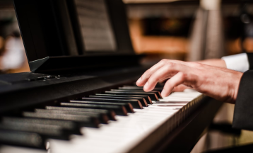 Beginner Piano for Adults & Teens