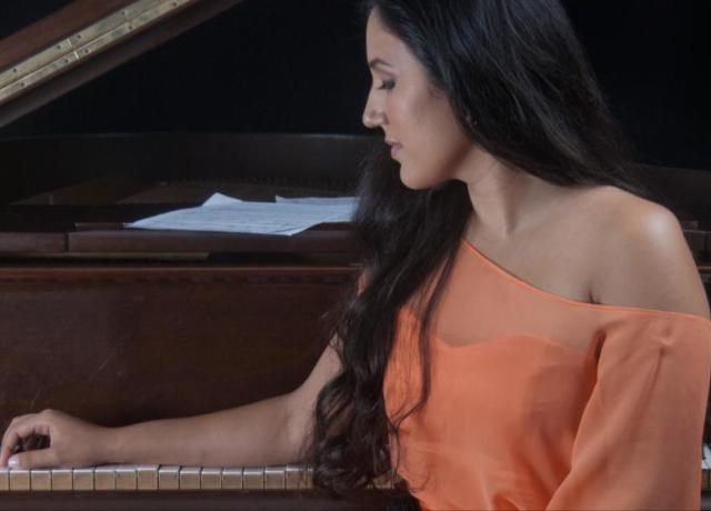 Marieva Davila