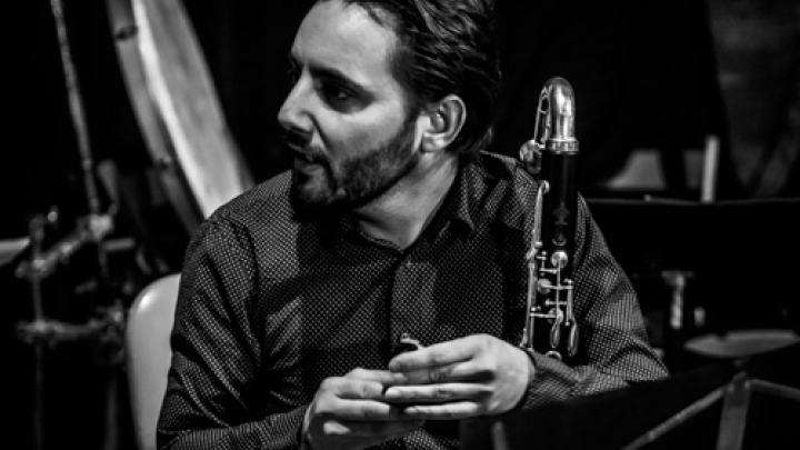 Vasko Dukovski teaches live online clarinet lessons at Lessonface