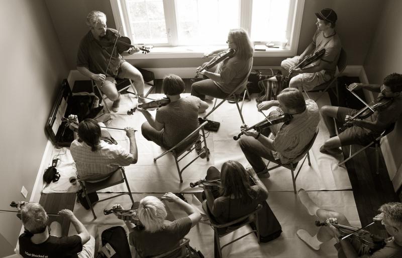 Fiddling Dan Traditional Old-Time Fiddling for Beginners and Beyond | Lessonface