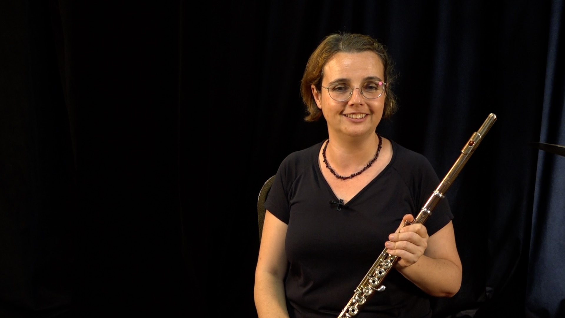 Buying a flute with Celina Charlier